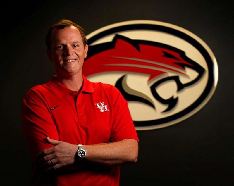 Major Applewhire Coach Houston Cougars