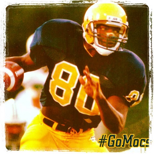 Terrell Owens Mocs WIde Receiver