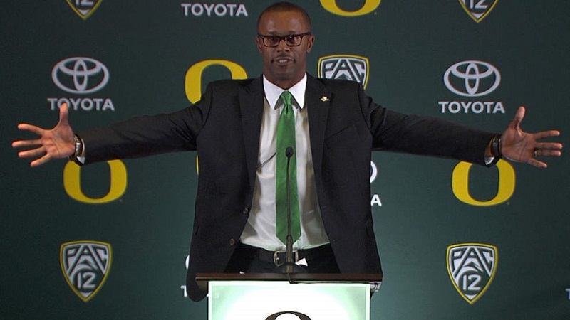 Willie Taggart Coach Oregon